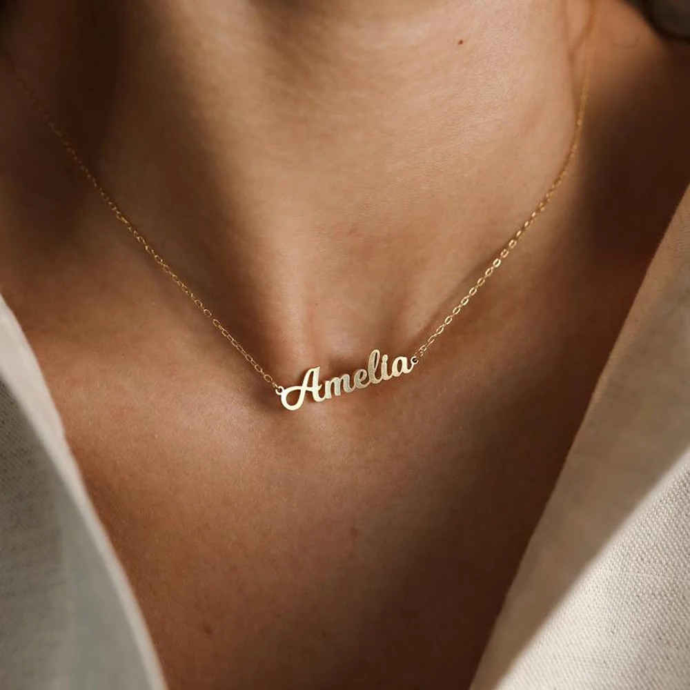 Collar de acero inoxidable con nombre personalizado para mujer, colgante de placa con nombre dorado, sencillo, 1 piezas