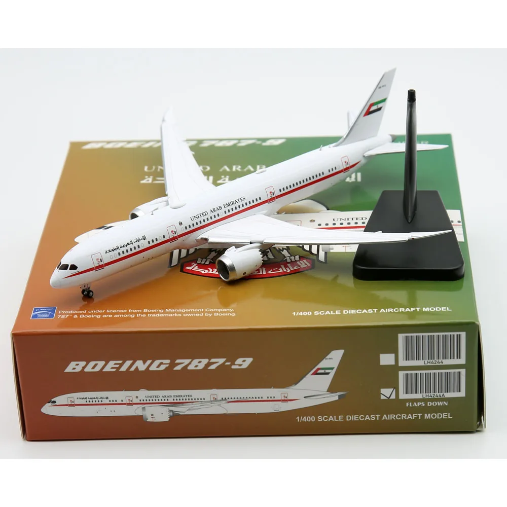 

1:400 Alloy Collectible Plane JC Wings LH4244A UAE Abu Dhabi Airlines Boeing 787-9 Diecast Aircraft Jet Model A6-PFE Flaps Down