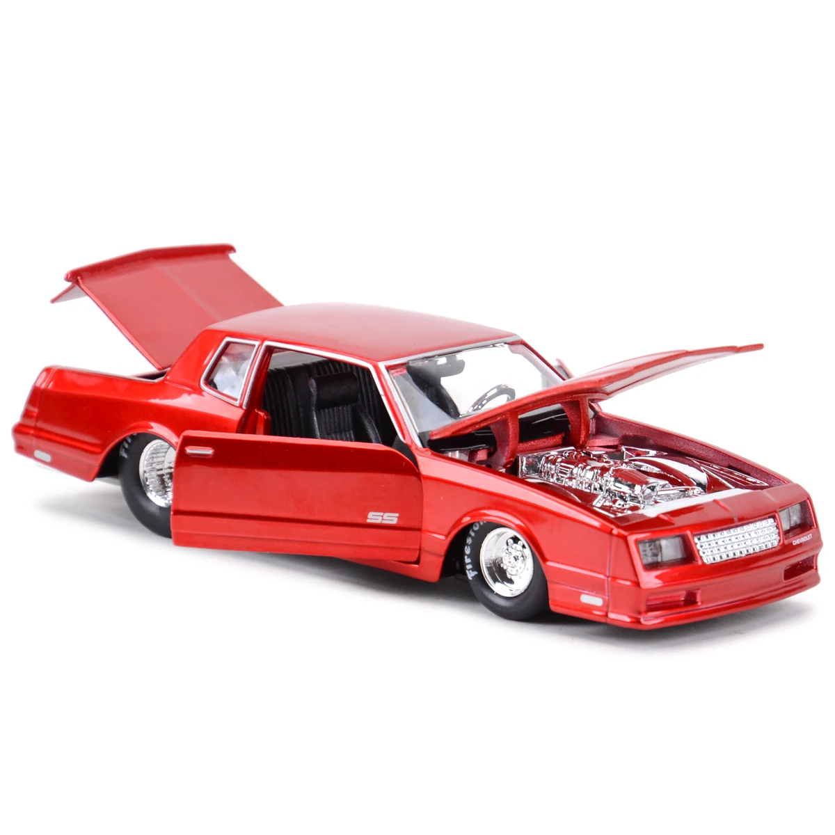 Maisto 1:24 1986 Chevrolet Monte Carlo SS Static Die Cast Vehicles Collectible Model Sports Car Toys