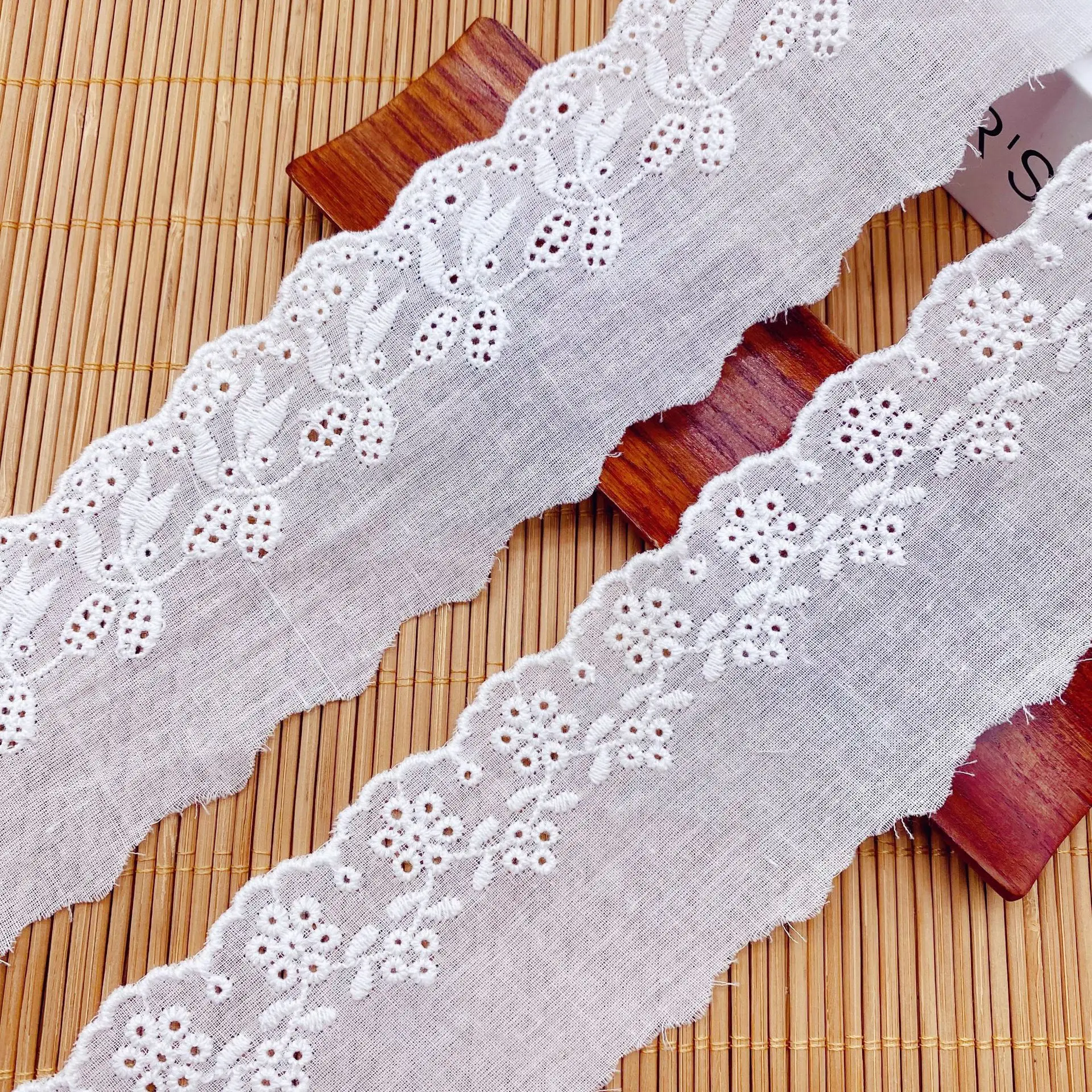 Hollow Embroidery White Cotton Lace Pleated Ruffle Trim  Guipure 3d DIY Lace Fabric Ribbon Skirts Fringe Scarfs Sewing Decor