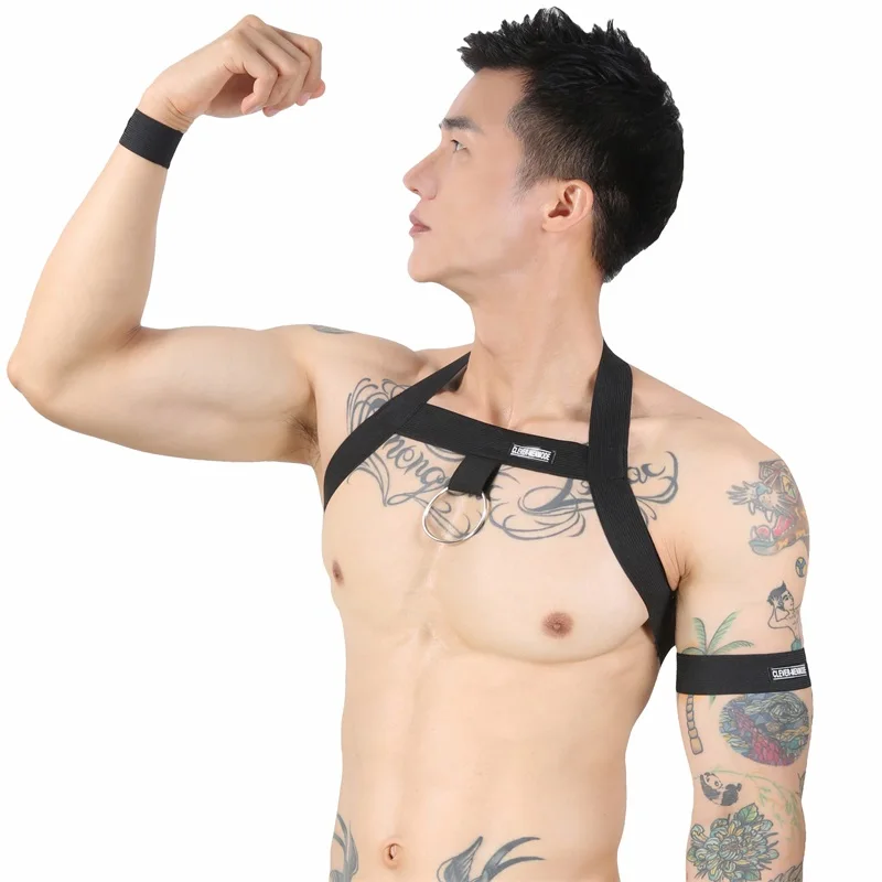 CLEVER-MENMODE Brust Bondage Gummiband Harness Sexy Männer Schultergurte Muskel Hohl Kostüm Halter Metall O-ringe Gürtel Tragen