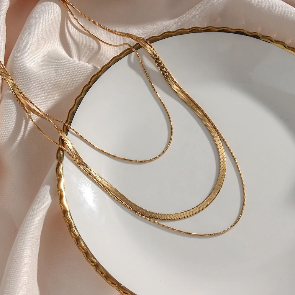 E.B.belle Tarnish Free Stainless Steel 18K Gold Plated Herryingbone Snake Chain Layer Necklace Sexy Women\'s Gold Chain Necklace