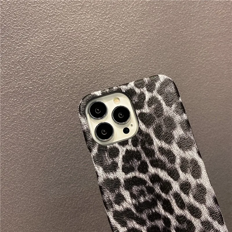 High-end Luxury Leopard Pattern animal pu Leather Couple Soft Case For Iphone 16 15 14 11 12 13 Pro Max Iphone Cover Fundas