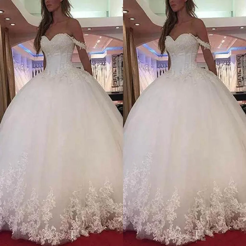 Customized  Wedding Dresses Thin Shoulder Strap Appliques Sleeveless Fluffy Fashion Lace Up Princess Bridal Wedding Dresses