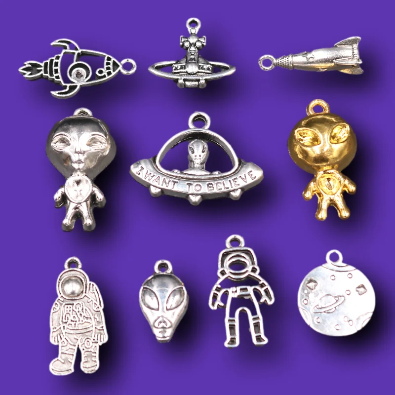 20pcs Mix Alien/UFO/Space Shuttle/Astronaut Lunar Exploration Pendant DIY Charm Hip Hop Mysterious Universe Jewelry Crafts Gifts