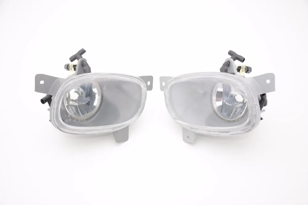 

1Pair Car Clear Front bumper fog light driving lamp Without Bulbs LH & RH for VOLVO S80 1999-2006