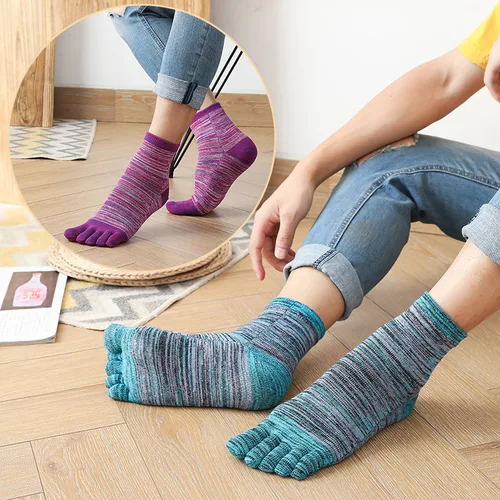 Imagen 2 del producto 1/5 pares de calcetines coloridos de 5 dedos hombre de negocios algodón a rayas joven Casual absorbente de sudor vestido de fiesta feliz calcetines cortos del dedo del pie