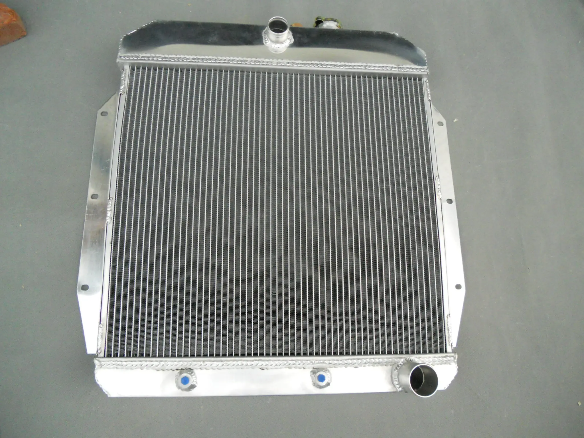 All Aluminum Radiator For 1955-1959 Chevy Pickup Truck  1955 1956 1957 1958 1959