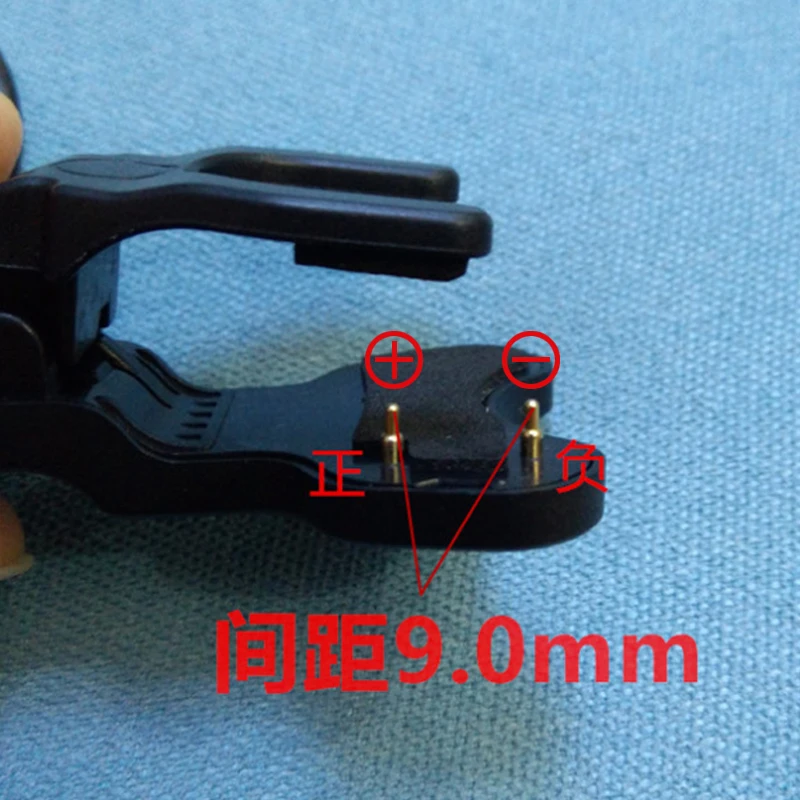 โรงงานDirect Universalประเภทคลิปเด็กSmart Watchสายรัดข้อมือ2-Pinระยะห่าง9มม.ChargerสายสนับสนุนHW11เด็กนาฬิกา