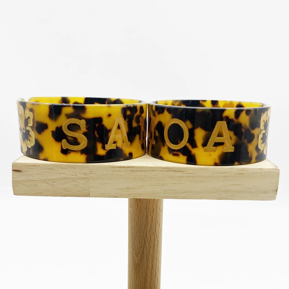 New Fashion Tortoiseshell Cuff Bangles With Gold Flowers Island Names Bracelets For Girls Women Nice Wear