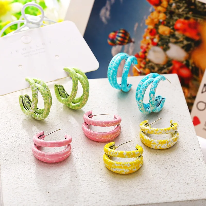 2021 Snowflake Color Alloy Big Ear Ring Temperament C- Shaped Earrings Women Earrings Joyero Jeweler Gothic Accessories Luxury