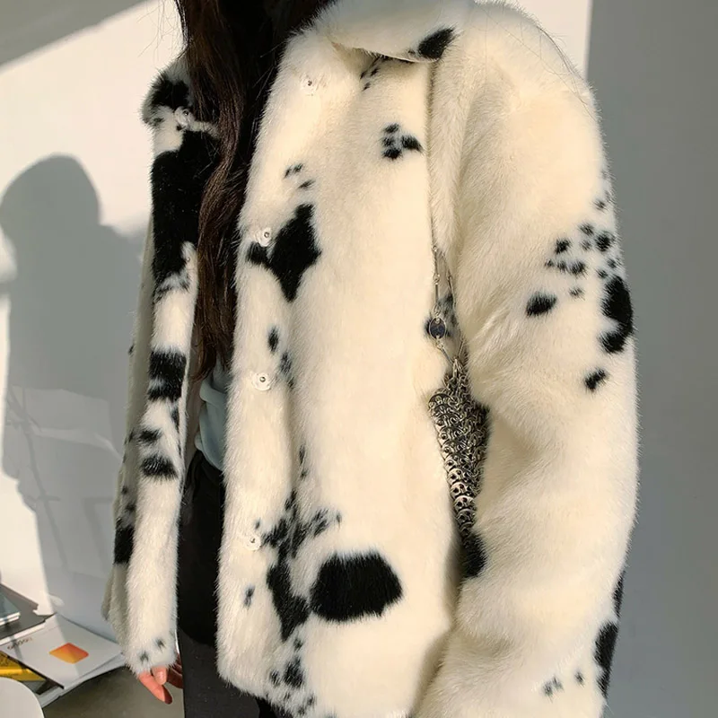 Korean small cow pattern imitation mink fur coat female short thick black and white spotted plush coat