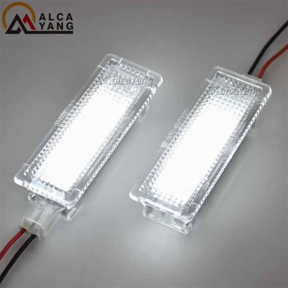 2 Stück LED-Innenbeleuchtung für Tür, Fußraum, Kofferraum und Gepäckraum für BMW E90 E91 E92 E93 E60 E70 E82 E87 X1 X3 X5 X6 F10 Mini – Detail 11