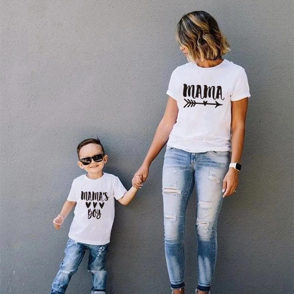 1pcs Mommy & Me Shirts Mama and Mama's Boy Mom and Son Matching Shirts Mama's Boy Mama with Arrows Mom of Boys Boy Mom Outfits