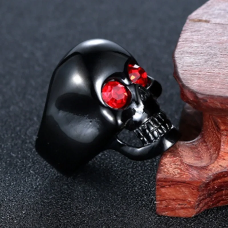 

Vintage Red Crystal Eye Black Skull Rings Motorcycle Party Steampunk Cool Finger Rings for Men Biker Jewelry Accessories
