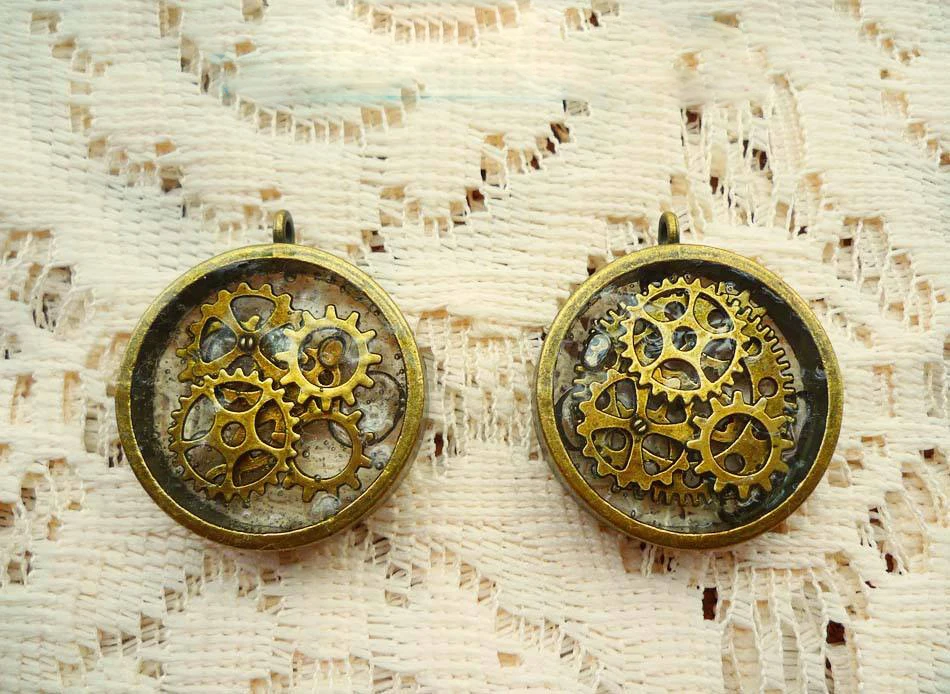 10 sztuk/partia Vintage żywica epoksydowa UV metalowa rama wisiorek rama wisiorek DIY Making wisiorek z żywicy biżuteria akcesoria znalezienie — zdjęcie 5