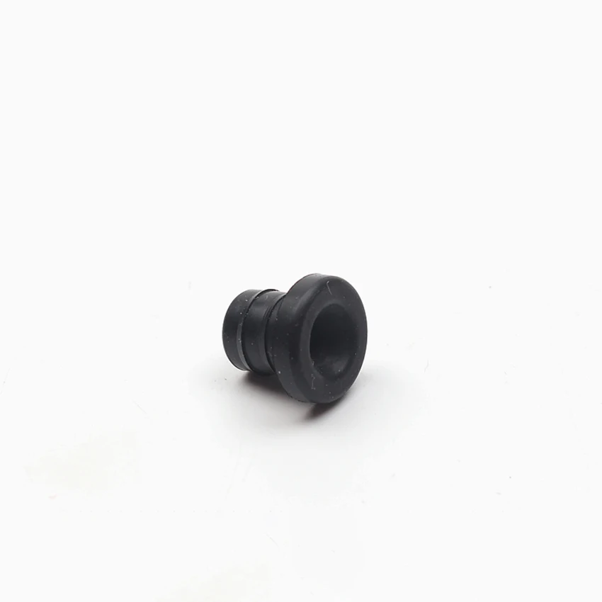 Fuel Tank Breather Vent Balance / Base Fuel Tank Vent for 52/58 Chainsaw Trimmer Replacement Chainsaw Accessories