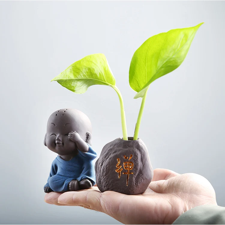 1PCS Chinese Handmade Purple Clay Tea Pet Small Monk Statue Desktop Flower Pot Hydroponic Plant Ornaments Home Tea Decoration