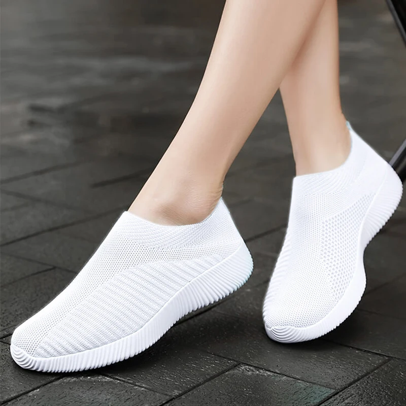 Women Shoes Plus Size Sneakers Women Breathable Mesh Sports Shoes Female Slip On Platform Sneakers White Knit Sock Shoes Casual