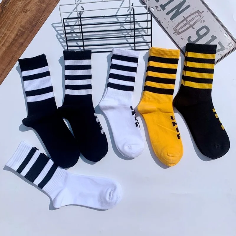 Funky Street Wear Three Four Stripes Cotton Men Socks Punk Retro Old School Hiphop Skate Harajuku Yellow White Cool Fixed Gear