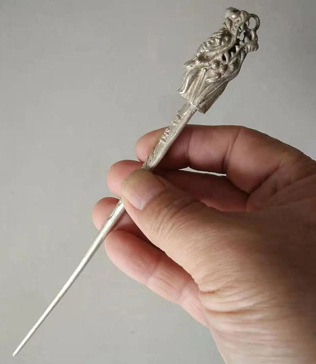 Collection Old Chinese Tibet Silver Hand-made Auspicious Dragon Hairpin Hair Decoration Wonderful Gift