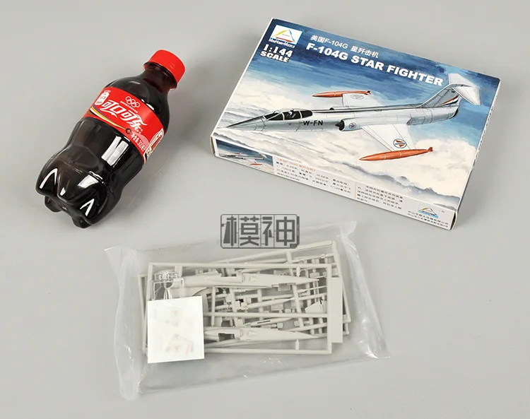 1: 144 USA F-104G STAR Fighter American Air Force Military Assembled Aircraft Model