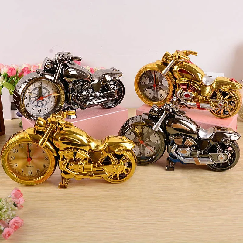 Creative Motorcycle Motorbike Pattern Alarm Clock Desk Clock Creative Home Birthday Gift Cool Clock (Wheel Type was Randomly)