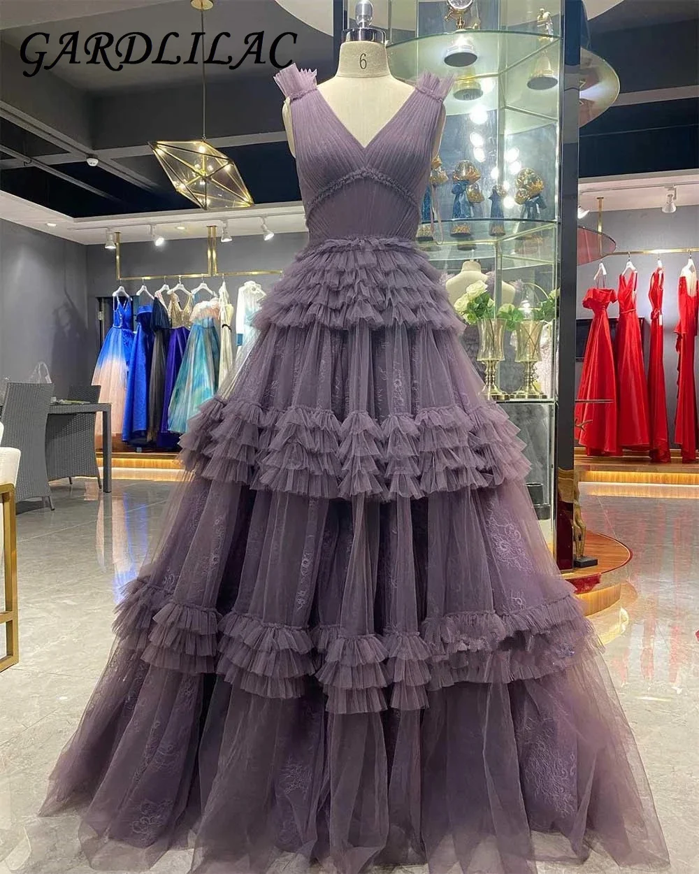 Gradlilac Lange V-hals Tiered Tulle Tutu Prom Dresses Floor Lengte Plisse Tulle Avondjurken Voor Vrouw Trouwjurken 2021