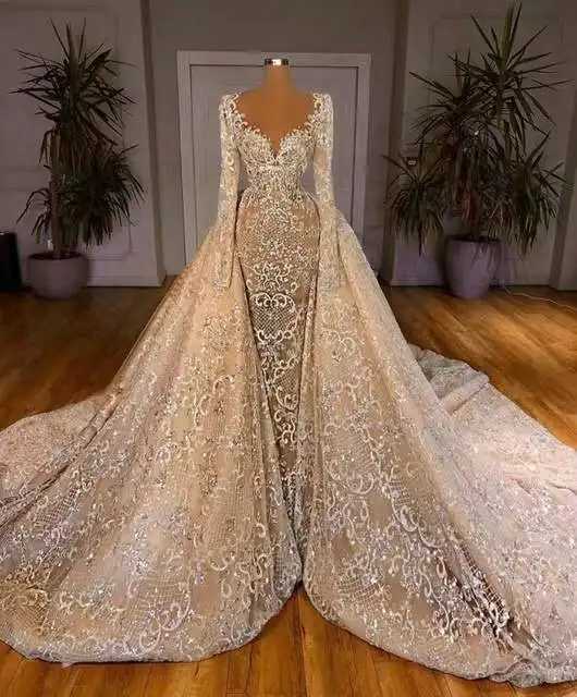 

Lace Appliques Beads Wedding Dress Beads Sweetheart Detachable Train Bridal Gowns Custom Made Long Sleeves Vestido de novia