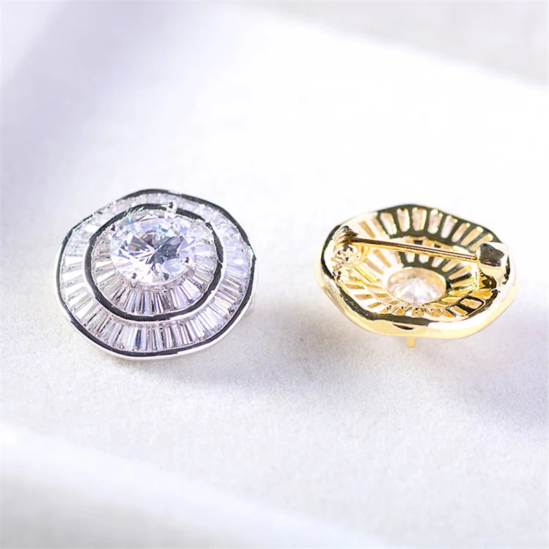 Luxury Small Brooch Woman White Zircon Round Brooches for Women Men Clothing Suit Lapel Pins Elegant Crystal Broches Jewelry