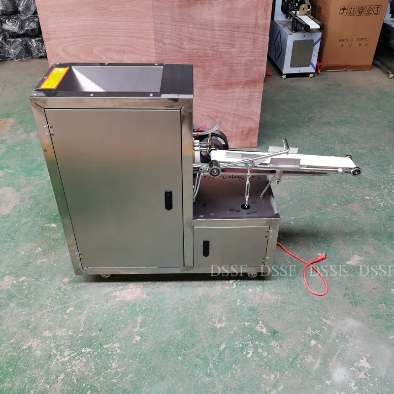 New Automatic Sweet Crispy Wheat Flour Snacks Extruding Twisted Food Making Machine Fried Dough Twist Machine