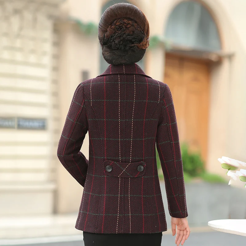 new winter plaid woolen trench coat Fine women's autumn 2022 woolen short coats size 5XL loose Fur collar Tops ladies overcoat