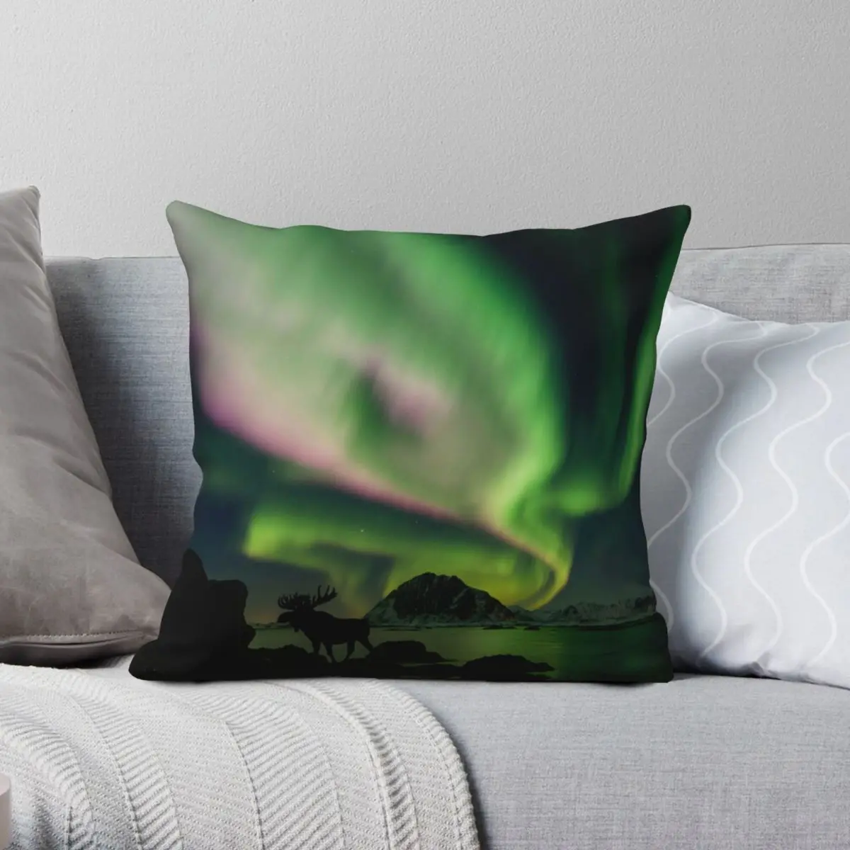 Moose With Northern Lights Square Pillowcase Polyester Linen Velvet Printed Zip Decor Pillow Case Home Cushion Cover 45x45