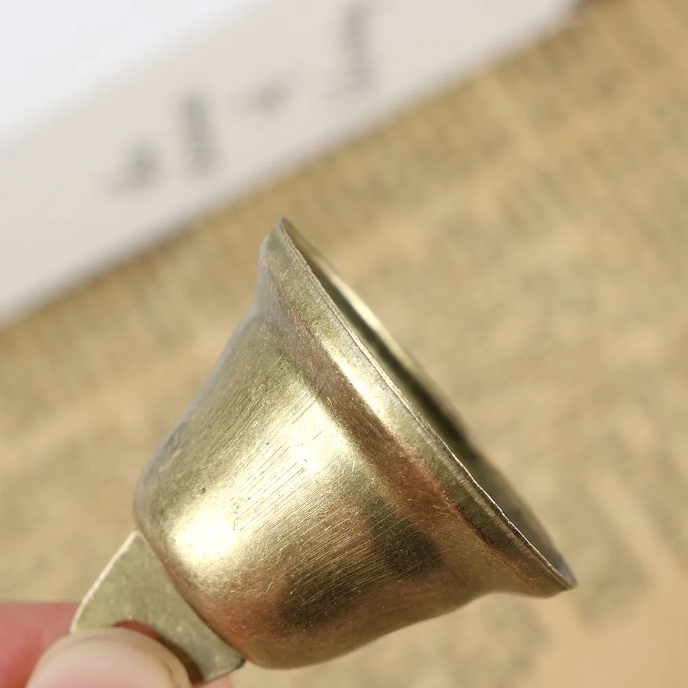 

10pcs 38mm Brass Christmas Decoration Jingle Bells Pet Pendants Hanging for Festival Party Wind School ling Decorations