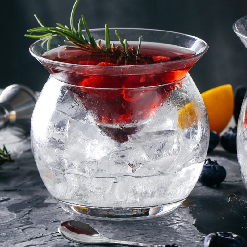2022 جديد الجزيئية Mixology البينية مثلث كوكتيل مثلج كأس نبيذ من الكريستال مخروط مارتيني الكروية مجموعة نادل خاص