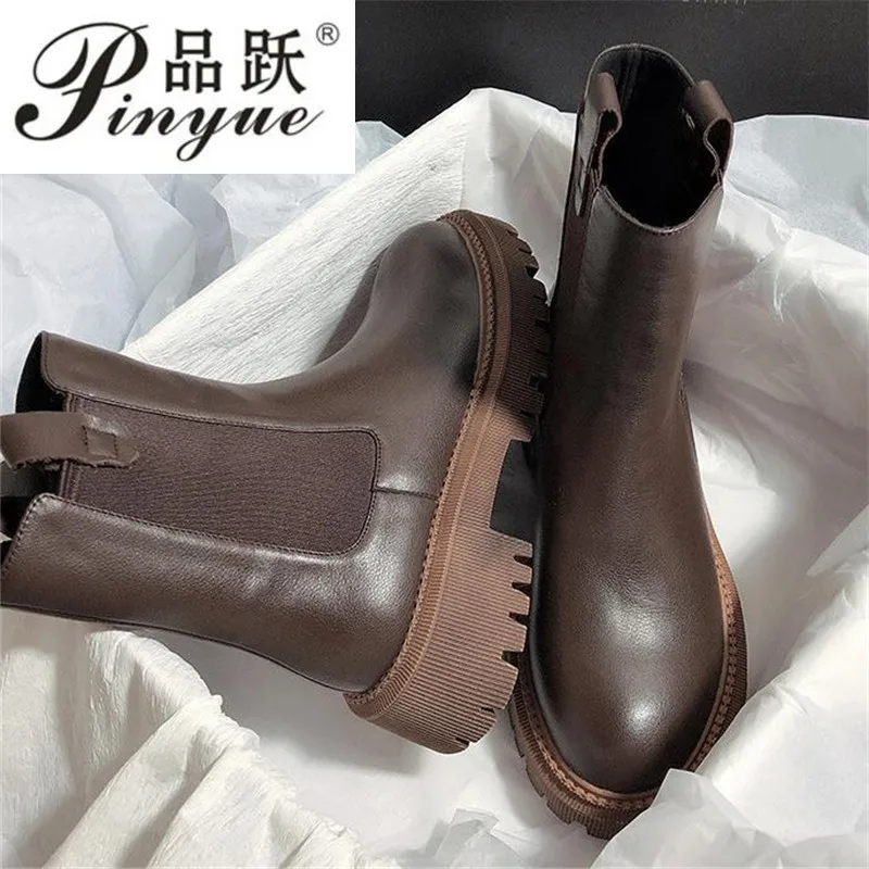 Chelsea Boots Chunky Boots Women Winter Shoes PU Leather Plush Ankle Boots Black Female Autumn Fashion Platform Booties