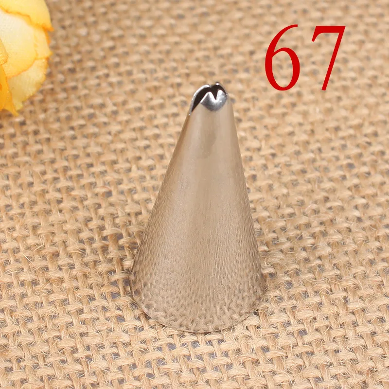 67# Small Leaf Mounting Pastry Tip 304 Stainless Steel Pastry Tube Pastry Tip Baking DIY Cake Tool Small Number