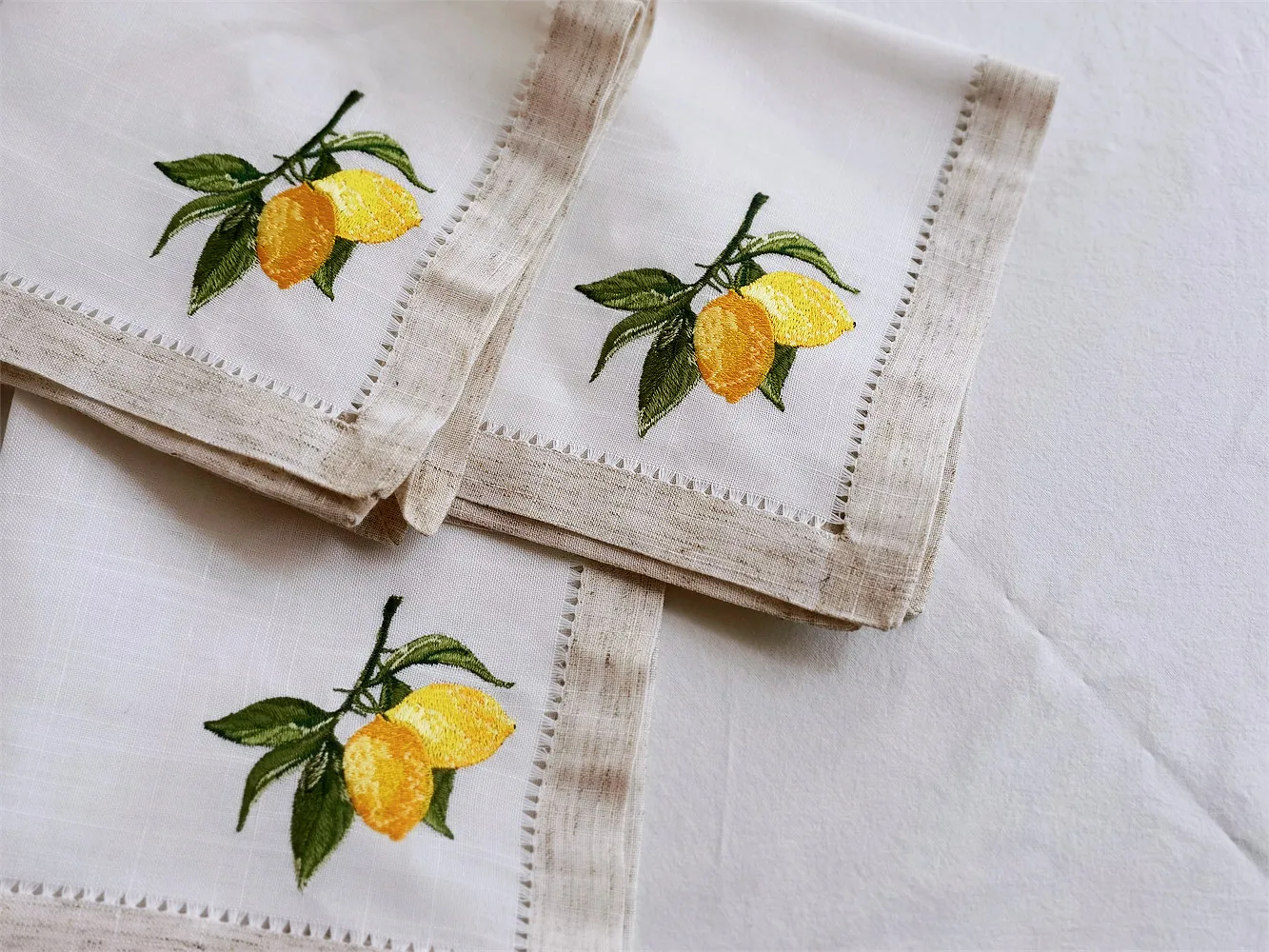 @Lemon Emberoidered Practical & Versatile Napkin, Elegant Look, Table Decoration, Great Gift, Table Linen