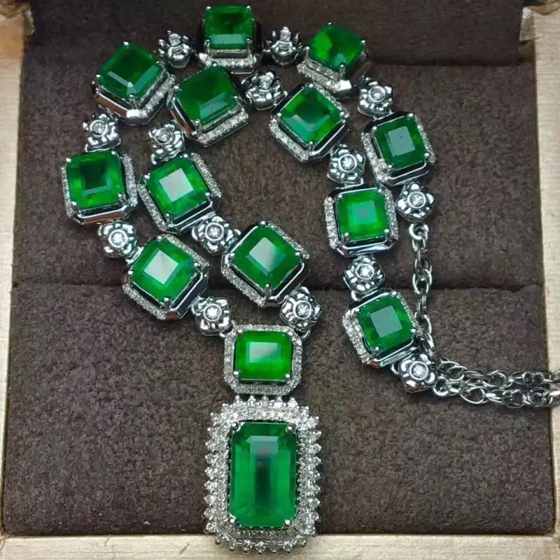 NEW LUXURY imitation JADE wedding simulated Colombian Emerald Pendant Necklace charm fashion necklace silver Color jewelry