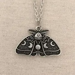 2021 Gothic Women Vintage Moon Phase Luna Moth Chain Pendant Necklaces Aesthetic E Girl Goblincore E Girl Female Bijoux Jewelry