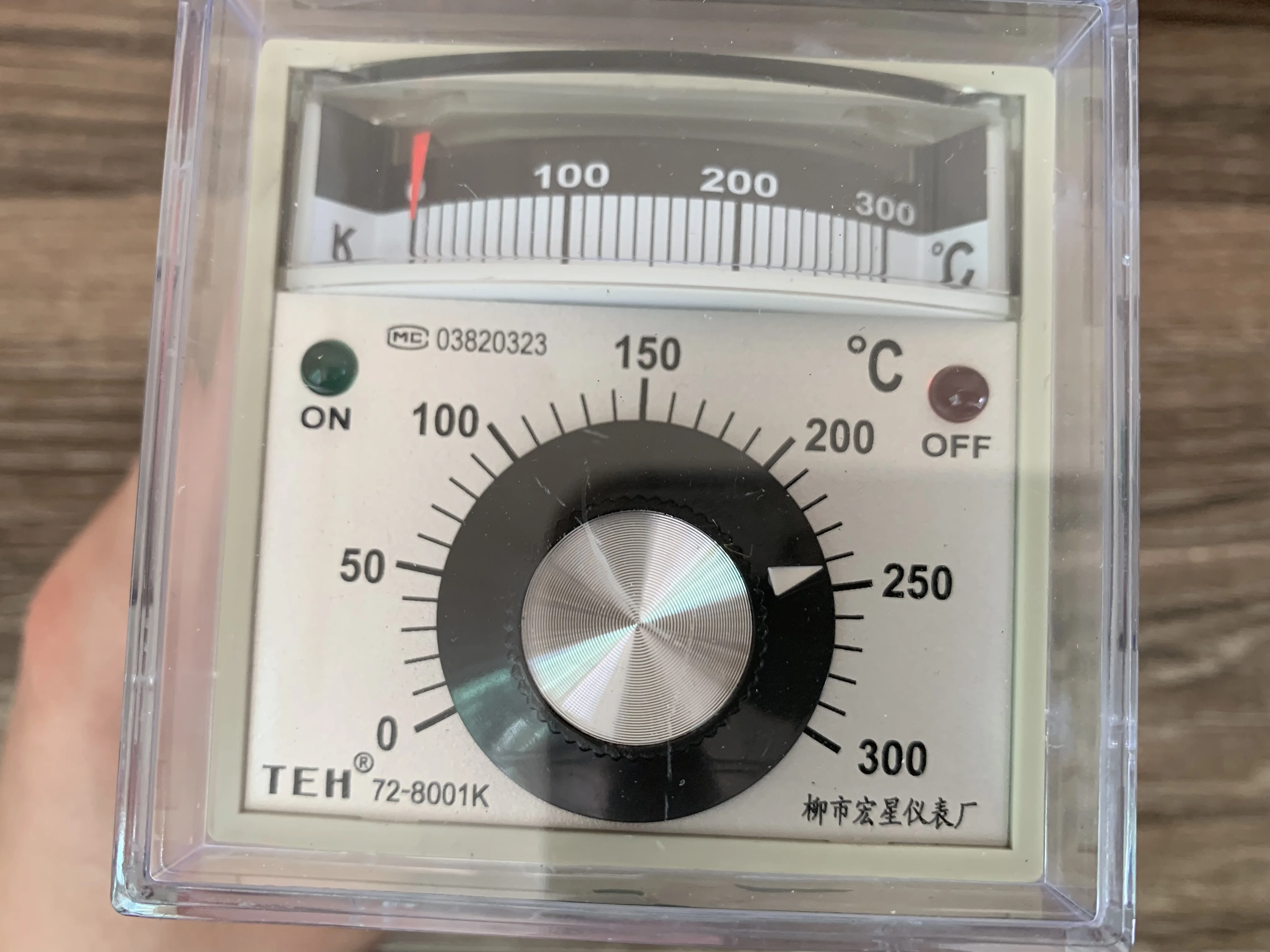 TAISHENG new South  TEFD  temperature control TEH72-8001 replace TSD-2001 temperature controller new original