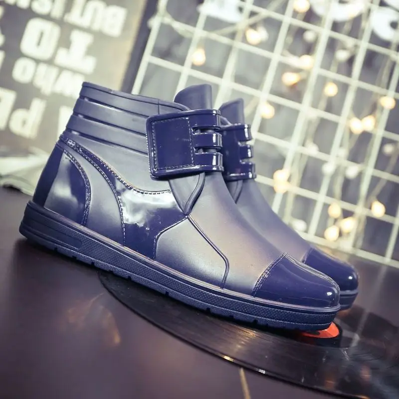 Fashion PVC Waterproof RainBoots Waterproof Flat Shoes Men Black Rainboots Blue Rubber Ankle Boots Buckle Botas 369