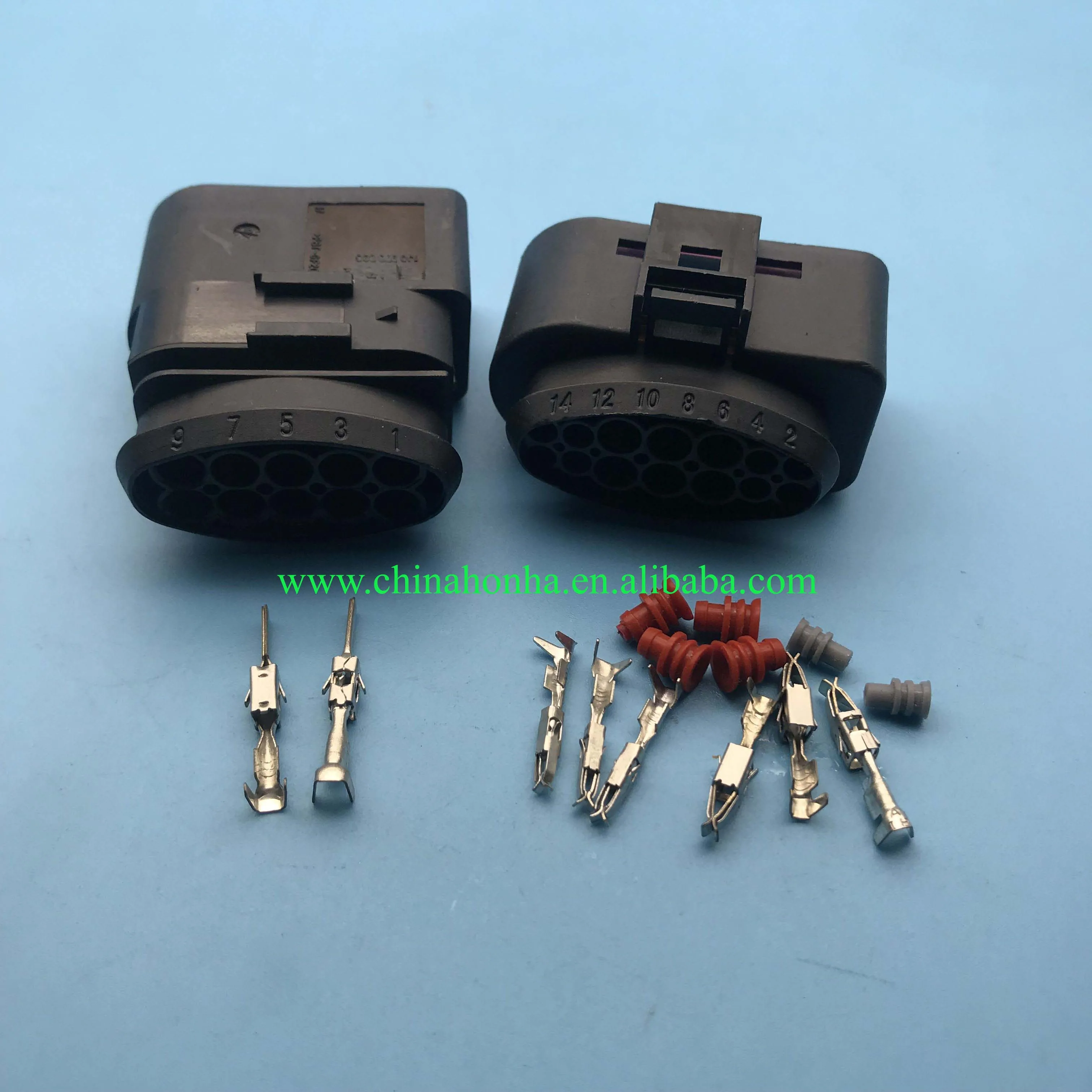 

1 pcs automobile headlight plug adapter male 1J0 973 835 / 10p and female 1J0 973 737 / 14P kits