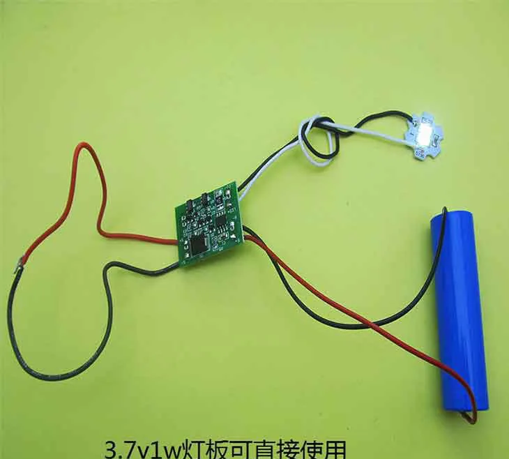 Quang điện điều hòa năng lượng mặt trời 3.7 V Pin Lithium sạc xả bảo vệ Tự Động chuyển đổi bảng mạch dòng điện Không Đổi đầu ra