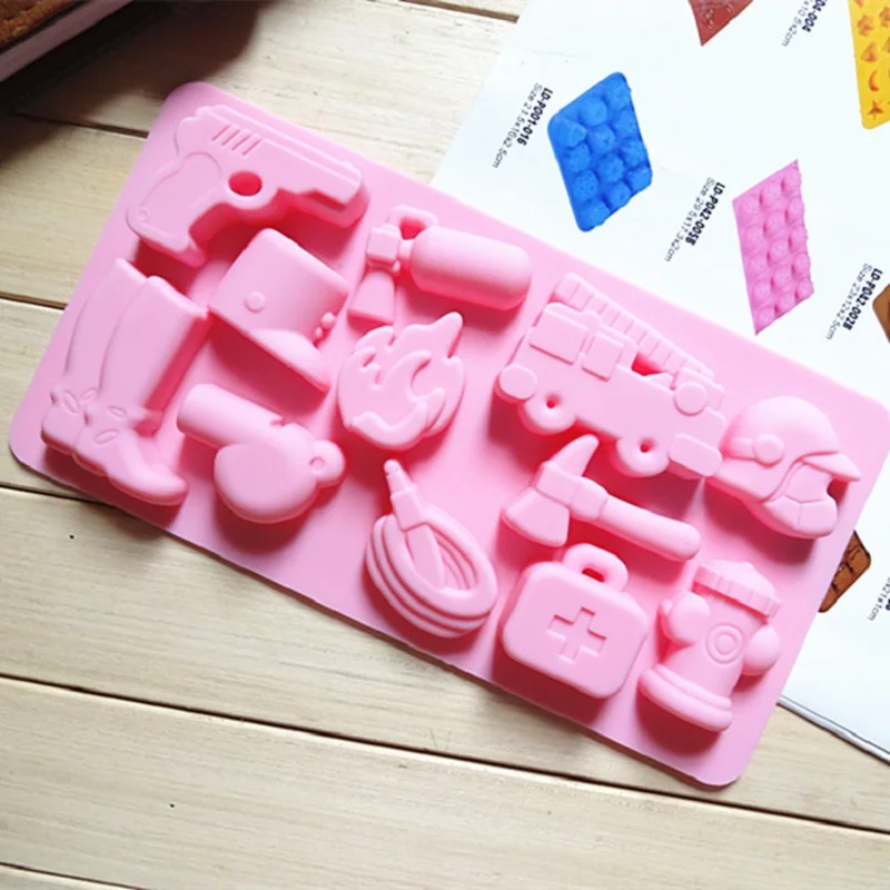 

New products long-term supply of all kinds of silicone cake mold chocolate ice lattice mold