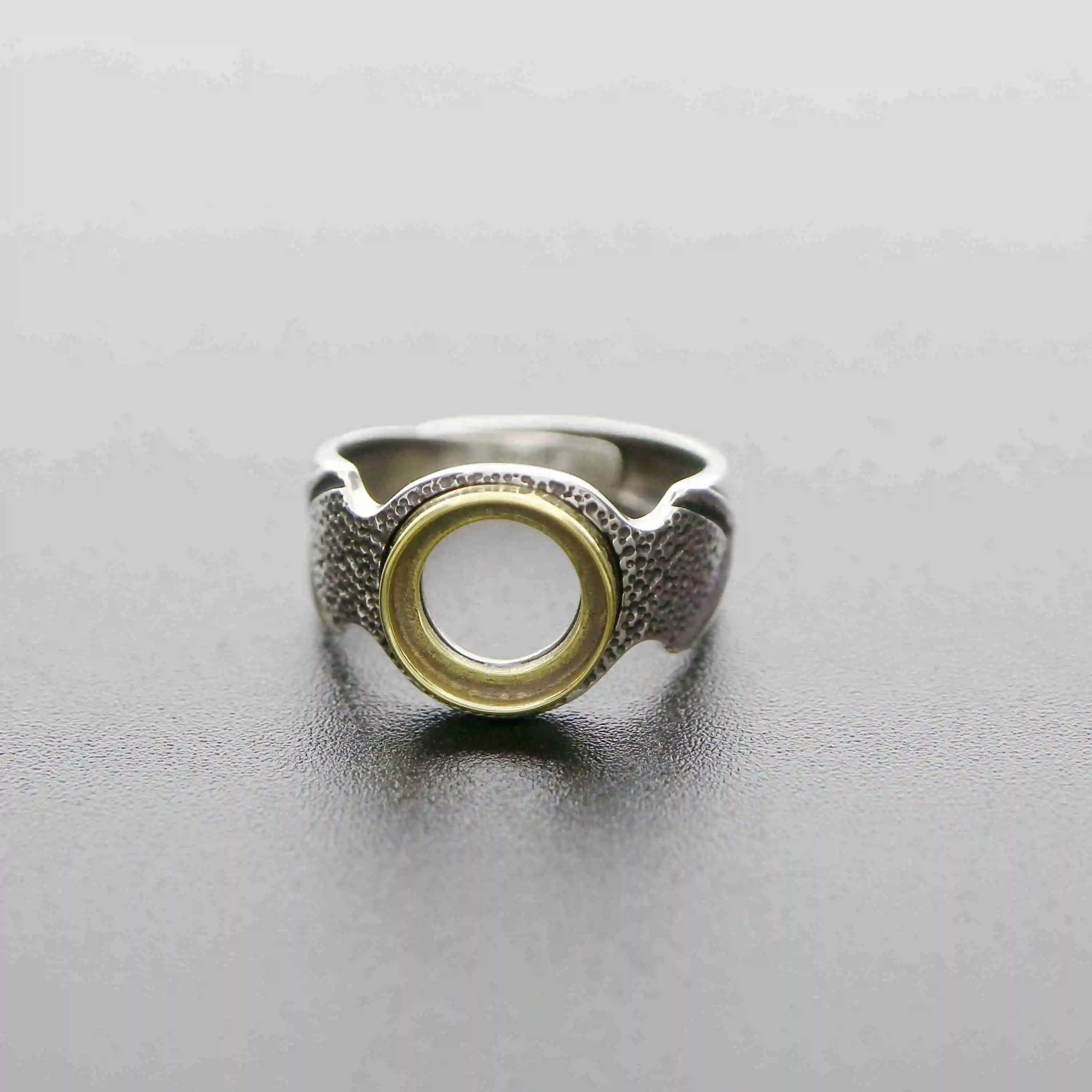 10MM round vintage style brass merged antiqued silver cabochon bezel solid 925 sterling silver adjustable ring setting 1213045
