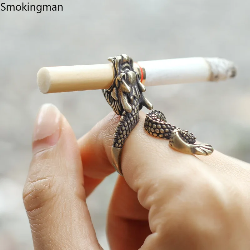 Cigarette ring hipster smoking ring cigarette holder creative gift jewelry ring domineering dragon ring cigarette holder