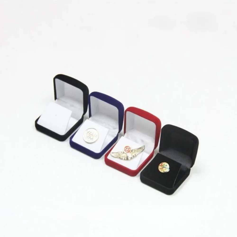 

1piece Badge Medal Commemorative Coin Organizer Box Flocking Collection Jewelry Totem Brooch Storage School Emblem Holder Case