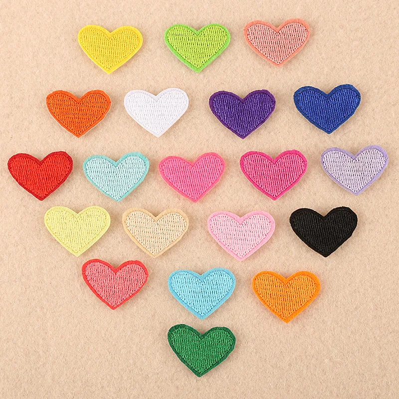 20pcs Mix Colors Mini Heart Patch Cartoon Cute Stickers for Baby Clothes Shoes Hats Bags Iron On Sew On Fabric Appliques DIY