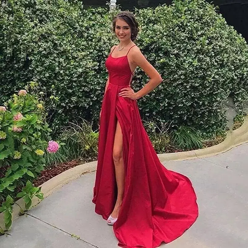 Abiti da ballo con scollo all'americana bordeaux Sexy Backless Front Split Satin A-line Prom Party Dress abiti da festa longo 2021 Multi